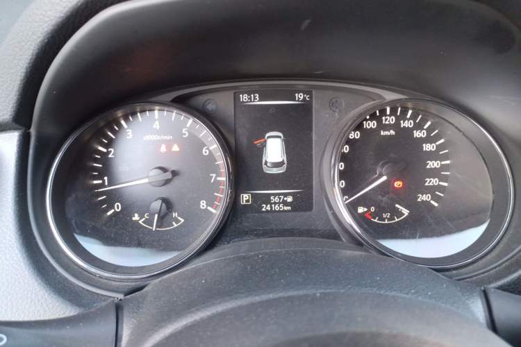 Used Nissan X-Trail 2022 2.0L Two-Wheel Drive Smart Connect & Comfort Edition Instrument Cluster