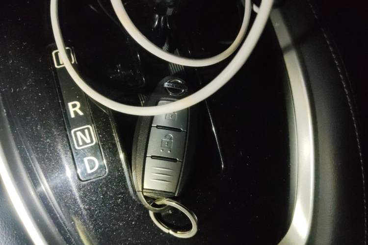 Used Nissan X-Trail 2022 Revised Version 2.0L Two-Wheel Drive Smart Connect & Comfort Edition Interior 1