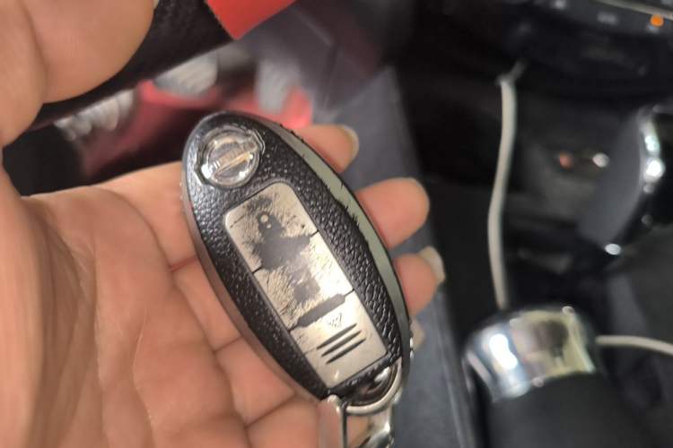 Used Nissan X-Trail 2022 2.0L Two-Wheel Drive Smart Connect Premium Edition Interior 1