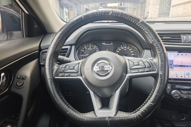 Used Nissan X-Trail 2022 Revised Version 2.0L Two-Wheel Drive Smart Connect & Comfort Edition Interior 11