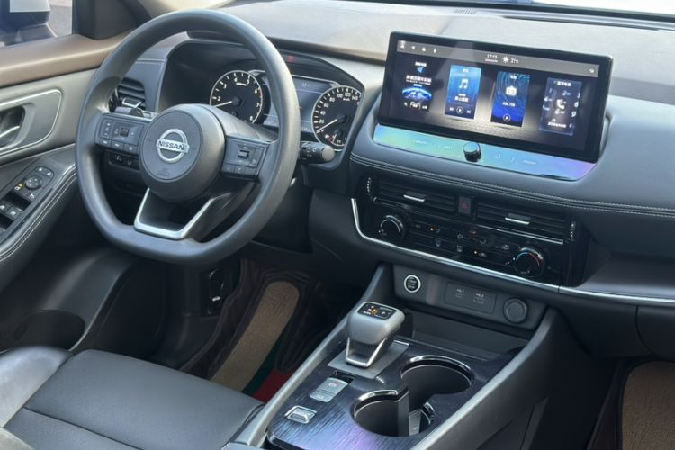 Used Nissan X-Trail 2022 VC-Turbo 300 CVT 2WD Star & Moon Limited Edition Interior 2