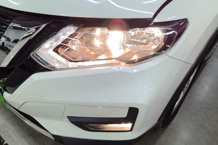Used Nissan X-Trail 2022 Revised Version 2.0L Two-Wheel Drive Smart Connect & Comfort Edition Left Front Headlight