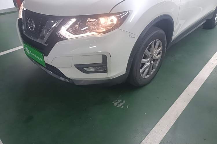 Used Nissan X-Trail 2022 2.0L Two-Wheel Drive Smart Connect & Comfort Edition Left Front Headlight