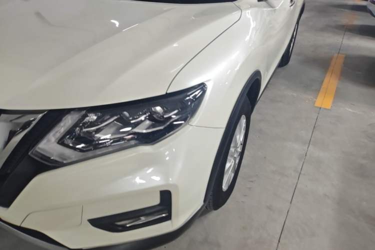Used Nissan X-Trail 2022 Revised Version 2.0L Two-Wheel Drive Smart Connect Premium Edition Left Front Headlight
