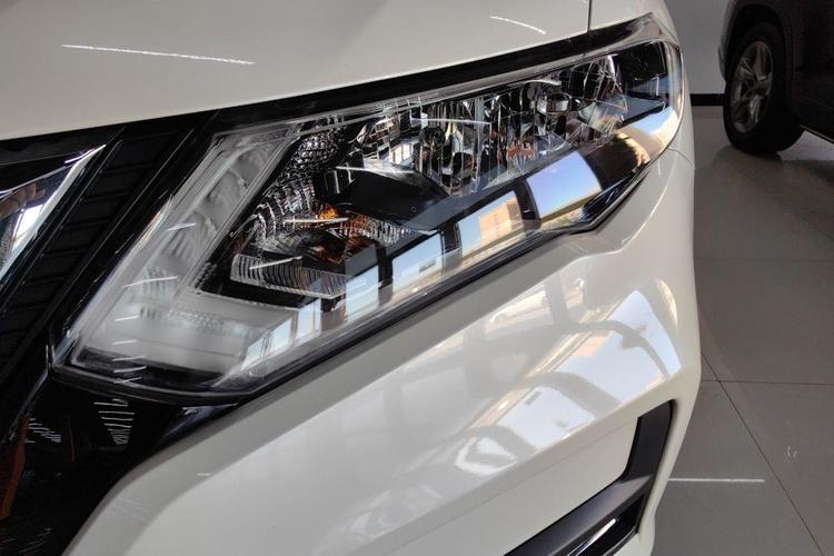 Used Nissan X-Trail 2022 Revised Version 2.0L Two-Wheel Drive Smart Connect & Comfort Edition Left Front Headlight