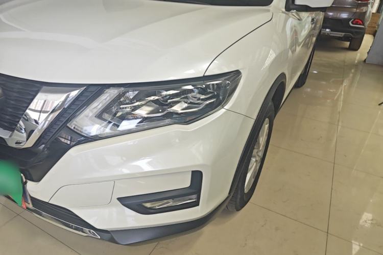 Used Nissan X-Trail 2022 Revised Version 2.0L Two-Wheel Drive Smart Connect Premium Edition Left Front Headlight
