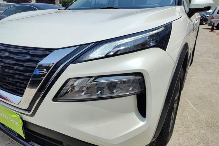 Used Nissan X-Trail 2022 VC-Turbo 300 CVT 2WD Star & Moon Limited Edition Left Front Headlight