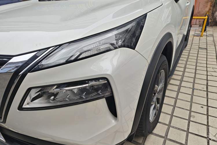 Used Nissan X-Trail 2022 VC-Turbo 300 CVT 2WD Star & Moon Limited Edition Left Front Headlight