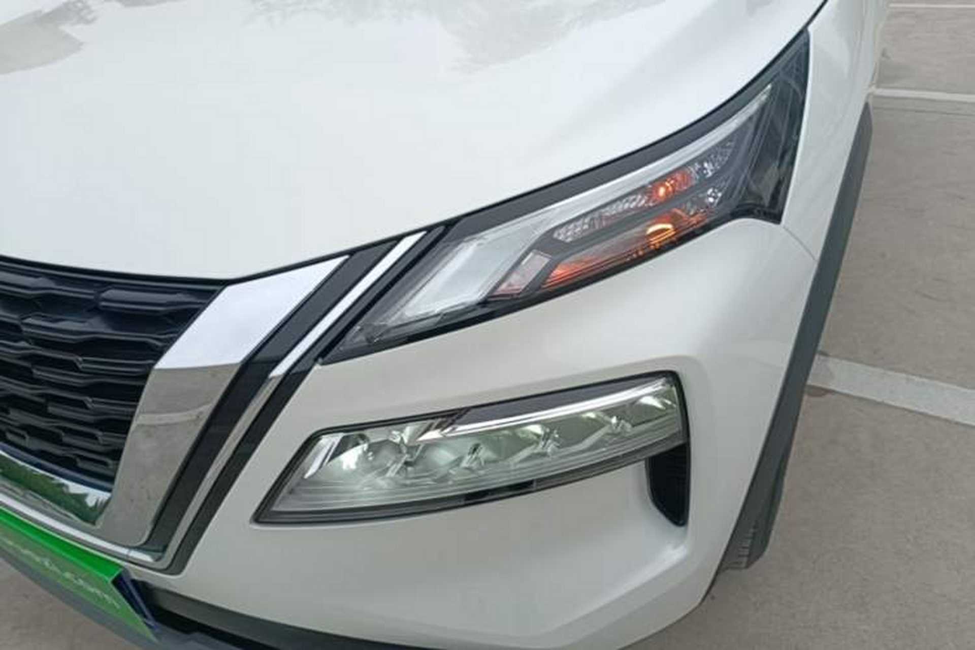Used Nissan X-Trail 2022 VC-Turbo 300 CVT 2WD Star & Moon Limited Edition Left Front Headlight