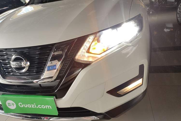 Used Nissan X-Trail 2022 2.0L Two-Wheel Drive Smart Connect & Comfort Edition Left Front Headlight