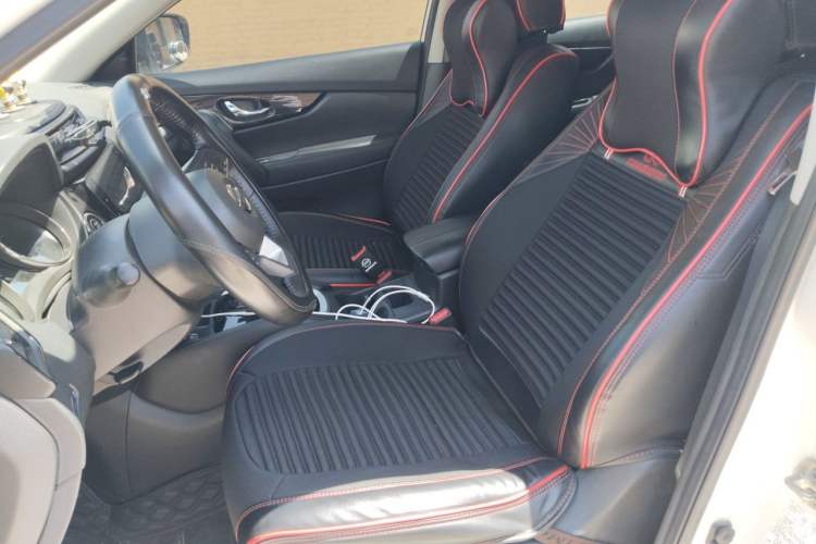 Used Nissan X-Trail 2022 2.0L Two-Wheel Drive Smart Connect Premium Edition Left Front Seat