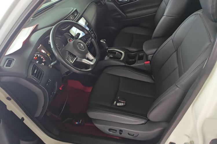 Used Nissan X-Trail 2022 2.0L Two-Wheel Drive Smart Connect & Comfort Edition Left Front Seat