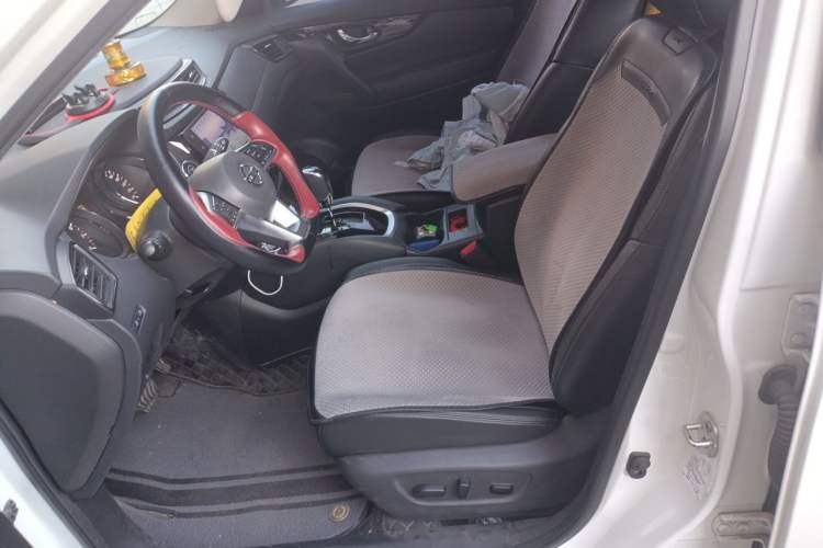 Used Nissan X-Trail 2022 2.0L Two-Wheel Drive Smart Connect & Comfort Edition Left Front Seat