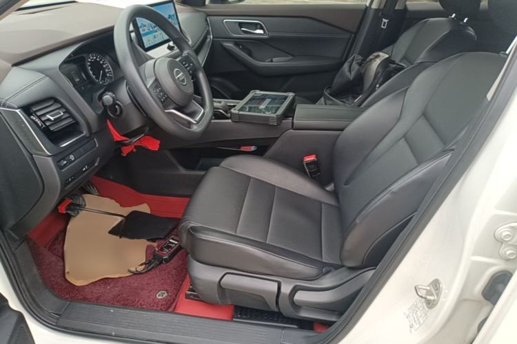 Used Nissan X-Trail 2022 VC-Turbo 300 CVT 2WD Star & Moon Limited Edition Left Front Seat