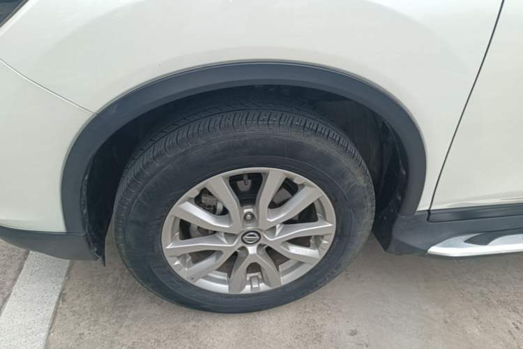 Used Nissan X-Trail 2022 2.0L Two-Wheel Drive Smart Connect & Comfort Edition Left Front Wheel Hub