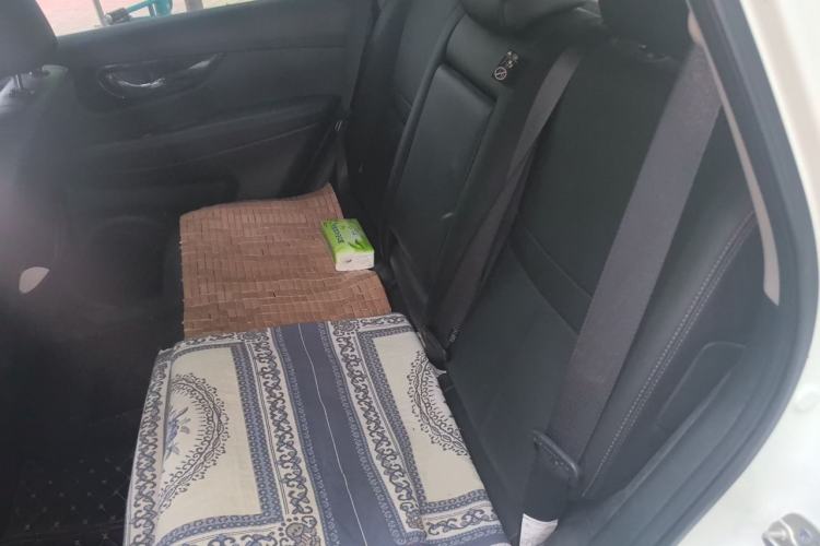 Used Nissan X-Trail 2022 2.0L Two-Wheel Drive Smart Connect Premium Edition Left Rear Seat