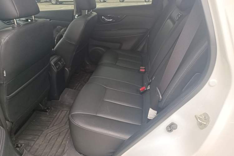 Used Nissan X-Trail 2022 2.0L Two-Wheel Drive Smart Connect & Comfort Edition Left Rear Seat