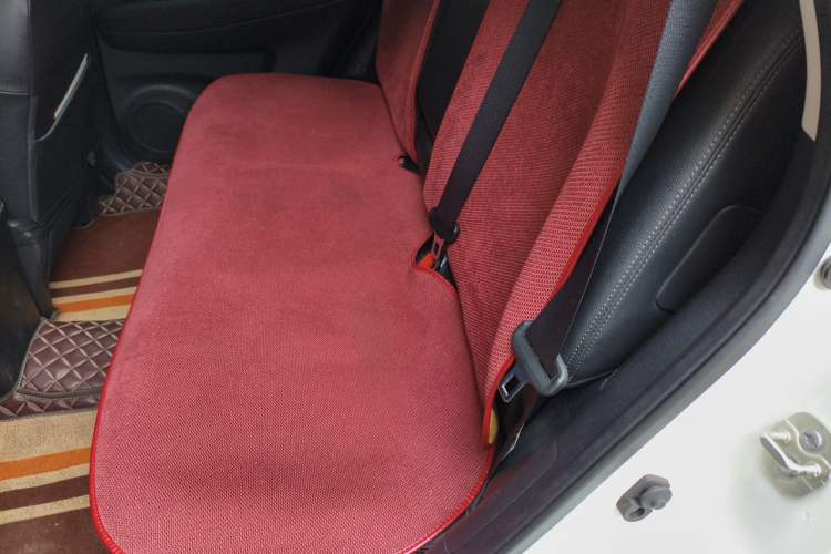 Used Nissan X-Trail 2022 2.0L Two-Wheel Drive Smart Connect & Comfort Edition Left Rear Seat