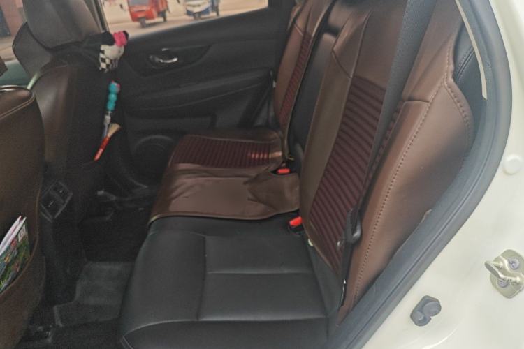 Used Nissan X-Trail 2022 2.0L Two-Wheel Drive Smart Connect & Comfort Edition Left Rear Seat