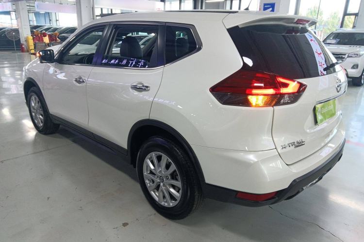 Used Nissan X-Trail 2022 2.0L Two-Wheel Drive Smart Connect & Comfort Edition Left Side