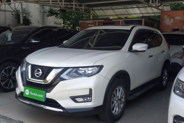 Used Nissan X-Trail 2022 Revised Version 2.0L Two-Wheel Drive Smart Connect & Comfort Edition
