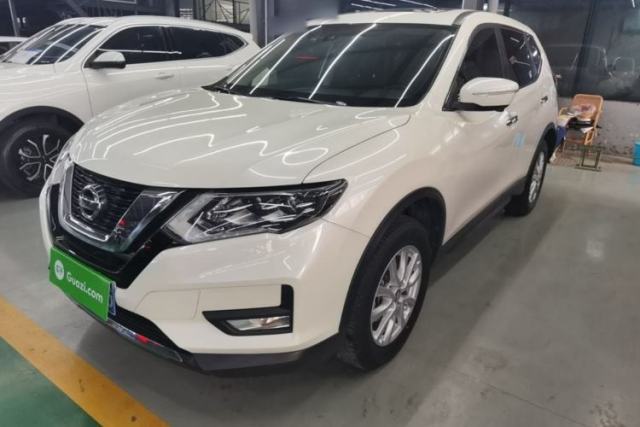 Używany Nissan X-Trail 2022 Revised Version 2.0L Two-Wheel Drive Smart Connect Premium Edition