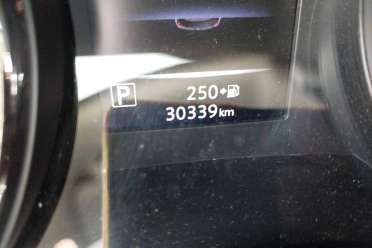 Used Nissan X-Trail 2022 2.0L Two-Wheel Drive Smart Connect Premium Edition Odometer Close Up
