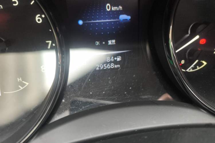 Used Nissan X-Trail 2022 2.0L Two-Wheel Drive Smart Connect & Comfort Edition Odometer Close Up