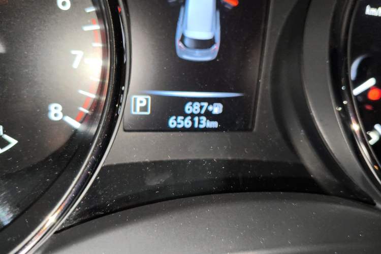Used Nissan X-Trail 2022 2.0L Two-Wheel Drive Smart Connect & Comfort Edition Odometer Close Up