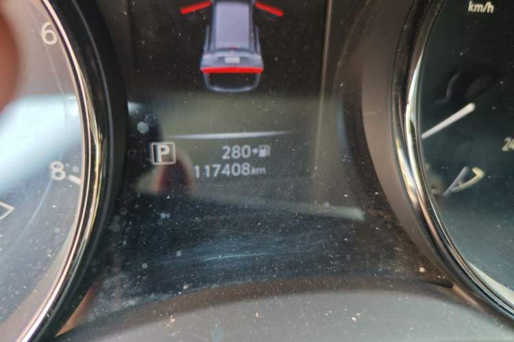 Used Nissan X-Trail 2022 2.0L Two-Wheel Drive Smart Connect & Comfort Edition Odometer Close Up