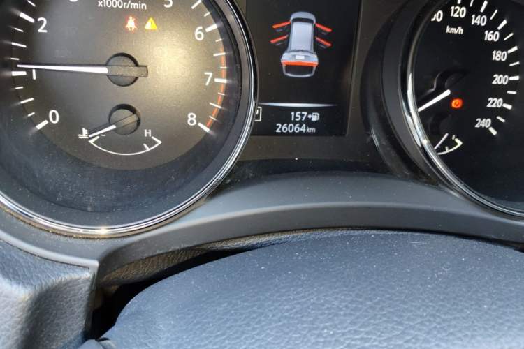 Used Nissan X-Trail 2022 Revised Version 2.0L Two-Wheel Drive Smart Connect Premium Edition Odometer Close Up