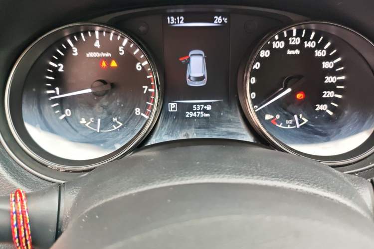 Used Nissan X-Trail 2022 Revised Version 2.0L Two-Wheel Drive Smart Connect Premium Edition Odometer Close Up