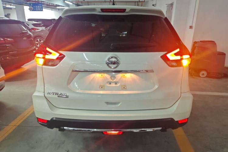 Used Nissan X-Trail 2022 Revised Version 2.0L Two-Wheel Drive Smart Connect Premium Edition Rear