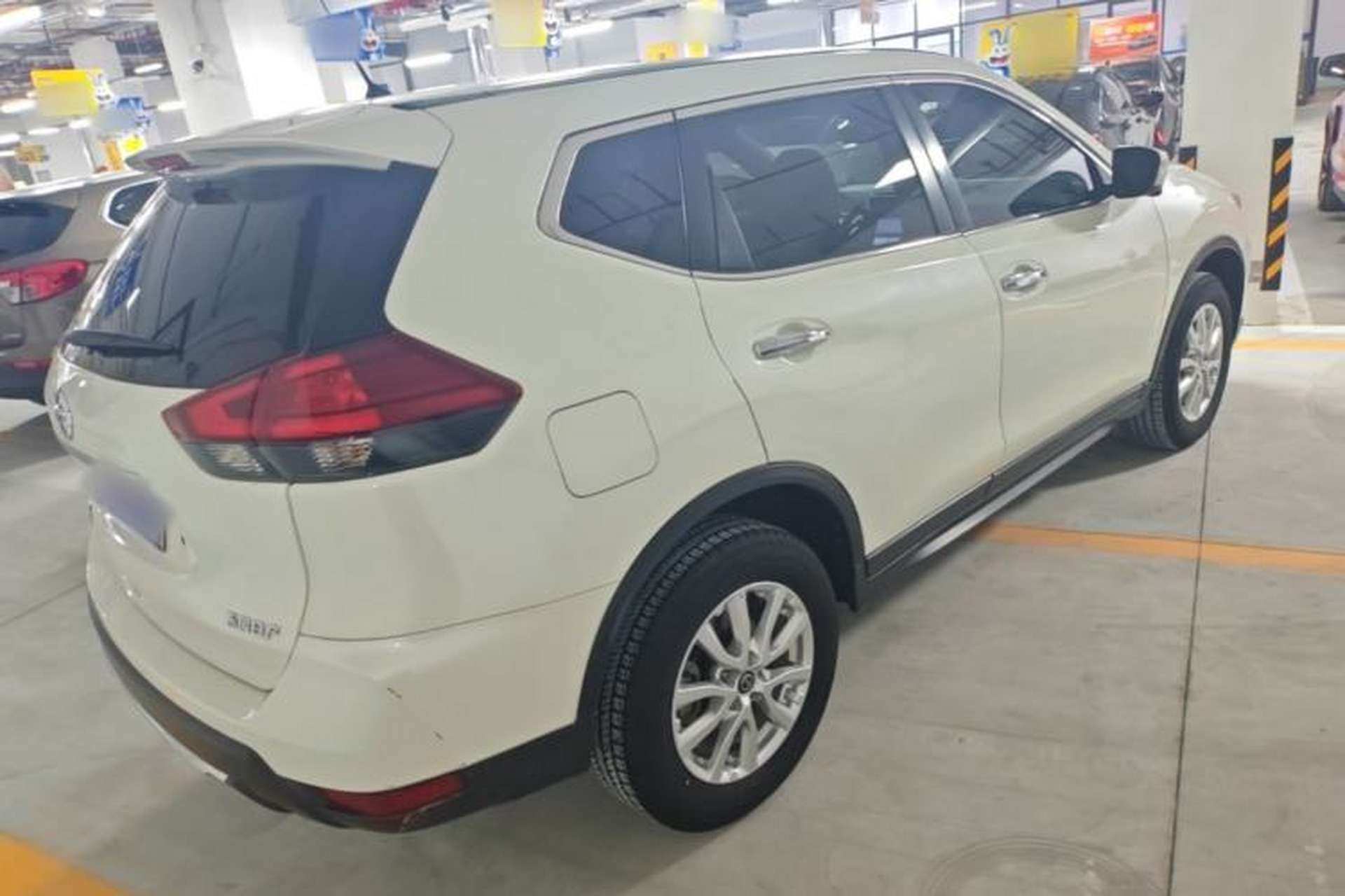 Used Nissan X-Trail 2022 Revised Version 2.0L Two-Wheel Drive Smart Connect Premium Edition Rear Right 45 Deg