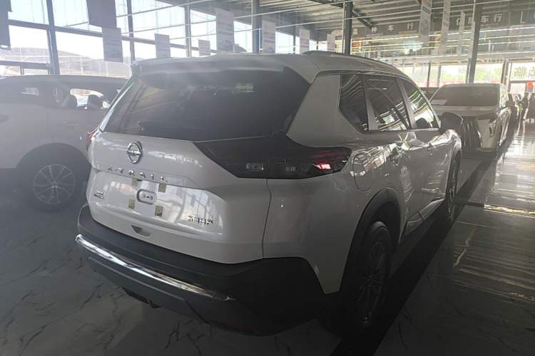Used Nissan X-Trail 2022 VC-Turbo 300 CVT 2WD Star & Moon Limited Edition Rear Right 45 Deg