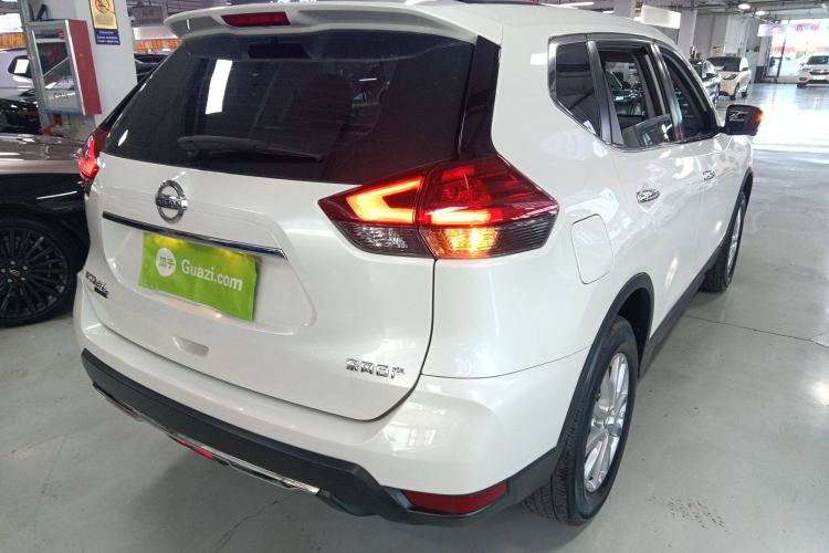 Used Nissan X-Trail 2022 2.0L Two-Wheel Drive Smart Connect & Comfort Edition Rear Right 45 Deg