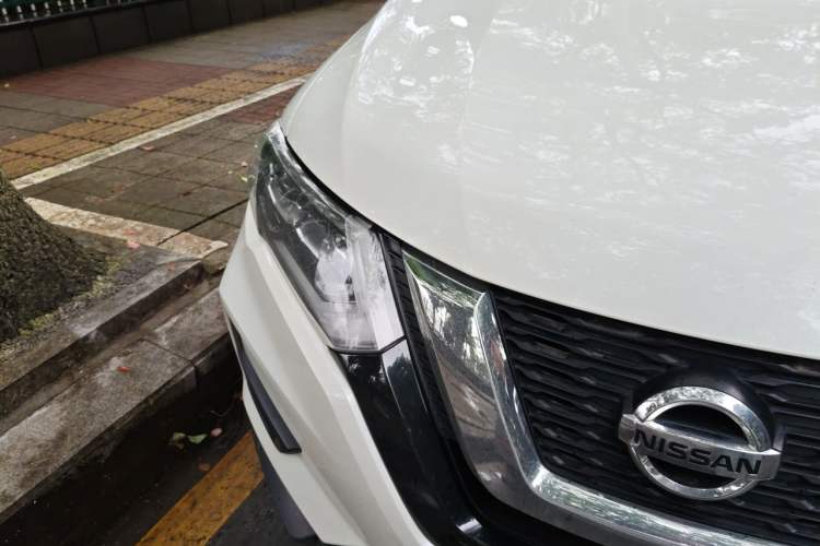Used Nissan X-Trail 2022 2.0L Two-Wheel Drive Smart Connect Premium Edition Right Front Headlight
