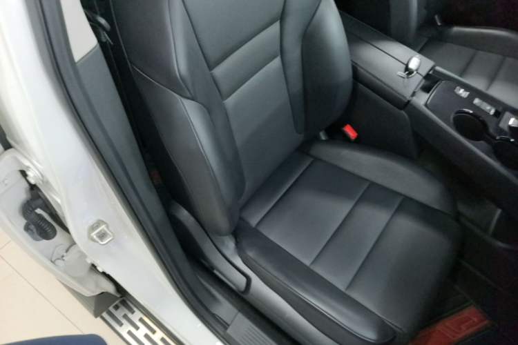 Used Nissan X-Trail 2022 VC-Turbo 300 CVT 2WD Star & Moon Limited Edition Right Front Seat