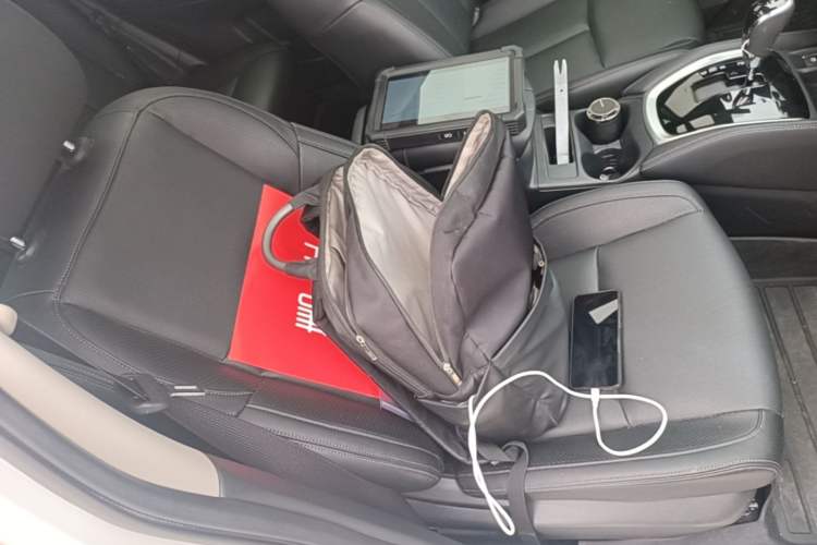 Used Nissan X-Trail 2022 2.0L Two-Wheel Drive Smart Connect & Comfort Edition Right Front Seat