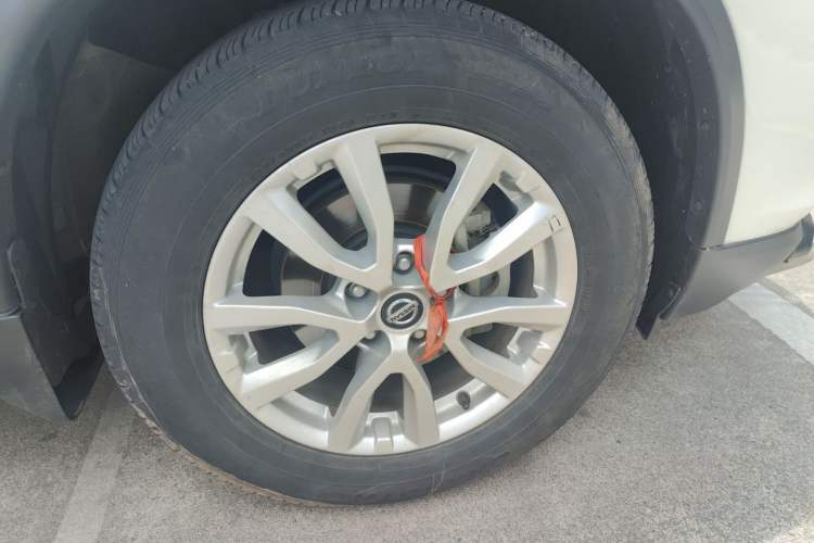 Used Nissan X-Trail 2022 Revised Version 2.0L Two-Wheel Drive Smart Connect Premium Edition Right Front Wheel Hub