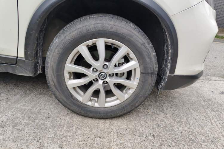 Used Nissan X-Trail 2022 Revised Version 2.0L Two-Wheel Drive Smart Connect Premium Edition Right Front Wheel Hub