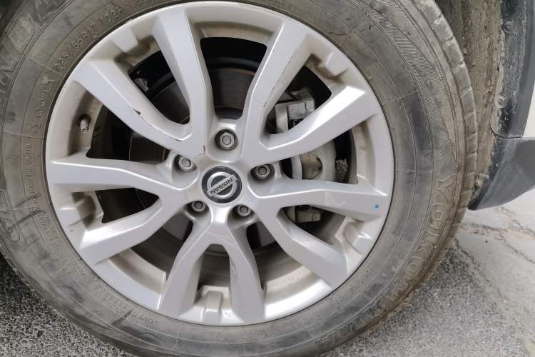 Used Nissan X-Trail 2022 2.0L Two-Wheel Drive Smart Connect Premium Edition Right Front Wheel Hub