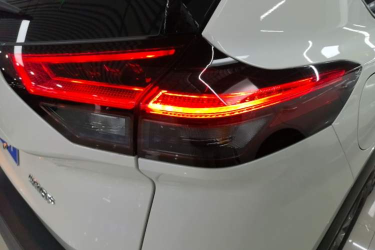 Used Nissan X-Trail 2022 VC-Turbo 300 CVT 2WD Star & Moon Limited Edition Right Rear Taillight