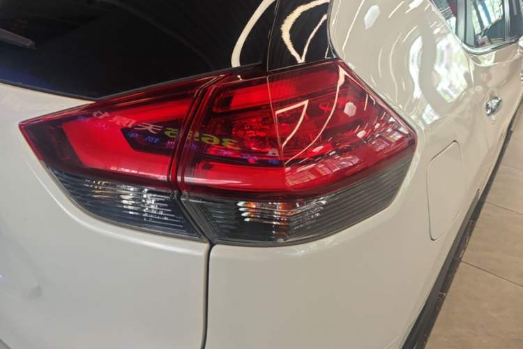 Used Nissan X-Trail 2022 2.0L Two-Wheel Drive Smart Connect Premium Edition Right Rear Taillight