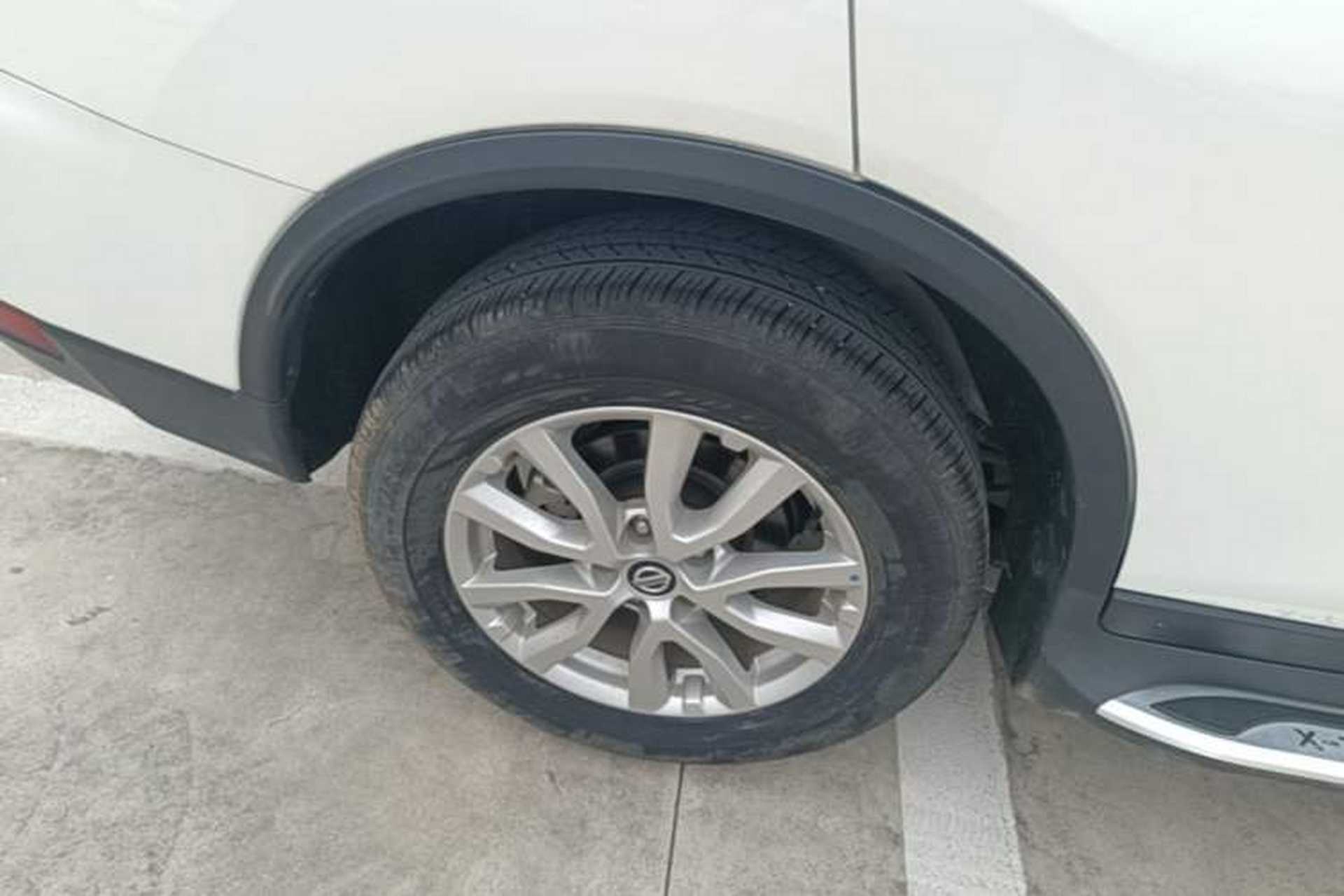 Used Nissan X-Trail 2022 2.0L Two-Wheel Drive Smart Connect & Comfort Edition Right Rear Wheel Hub