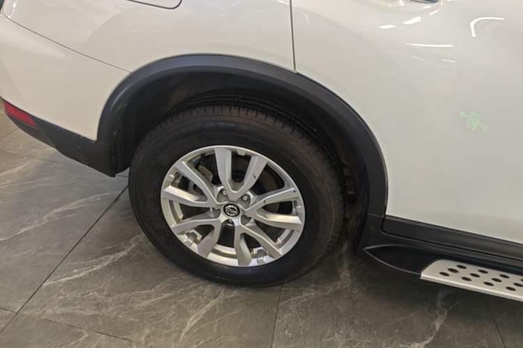 Used Nissan X-Trail 2022 Revised Version 2.0L Two-Wheel Drive Smart Connect Premium Edition Right Rear Wheel Hub