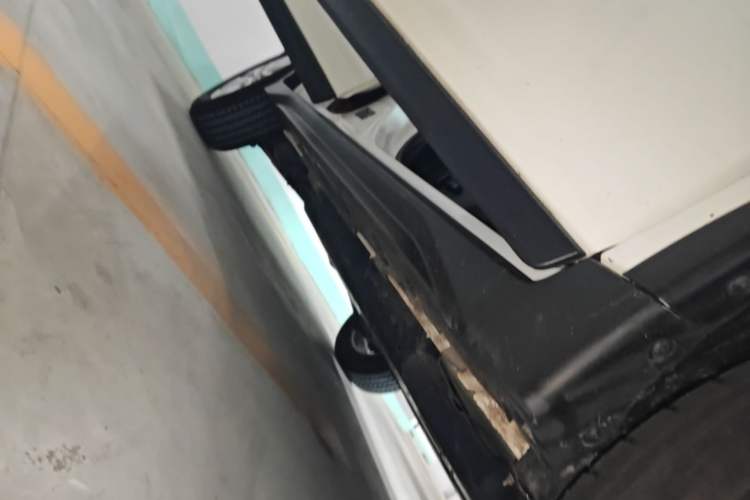 Used Nissan X-Trail 2022 Revised Version 2.0L Two-Wheel Drive Smart Connect Premium Edition Right Side Sill