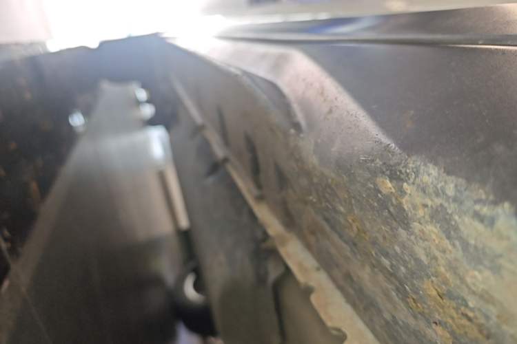 Used Nissan X-Trail 2022 2.0L Two-Wheel Drive Smart Connect Premium Edition Right Side Sill