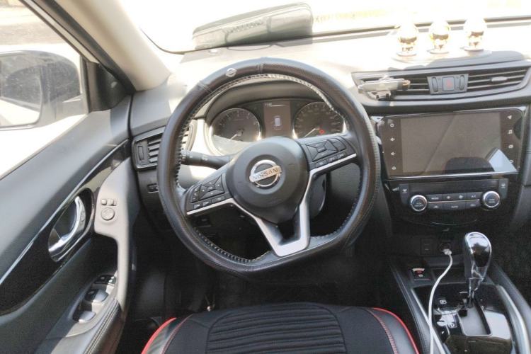 Used Nissan X-Trail 2022 2.0L Two-Wheel Drive Smart Connect Premium Edition Steering Wheel
