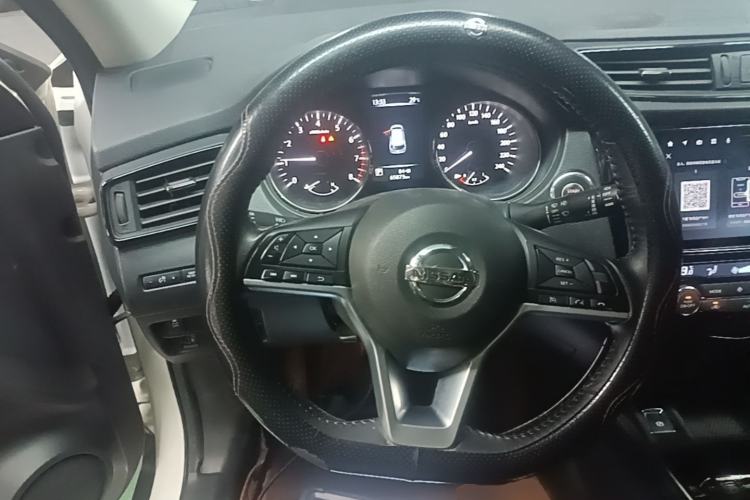 Used Nissan X-Trail 2022 2.0L Two-Wheel Drive Smart Connect & Comfort Edition Steering Wheel